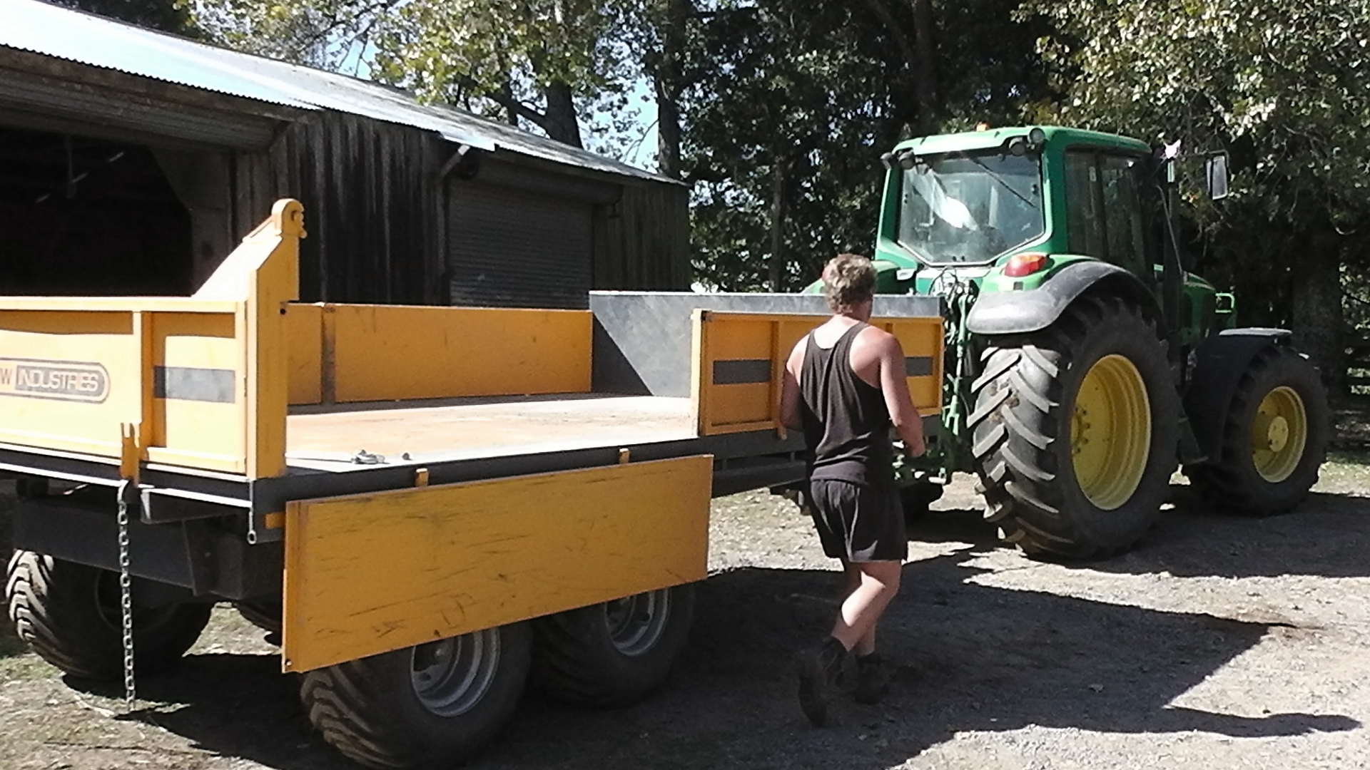 Maxi T100 tip trailer with drop sides down, ready for loading on the farm
